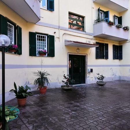 Garbatella'S In Rome Roma Exterior foto